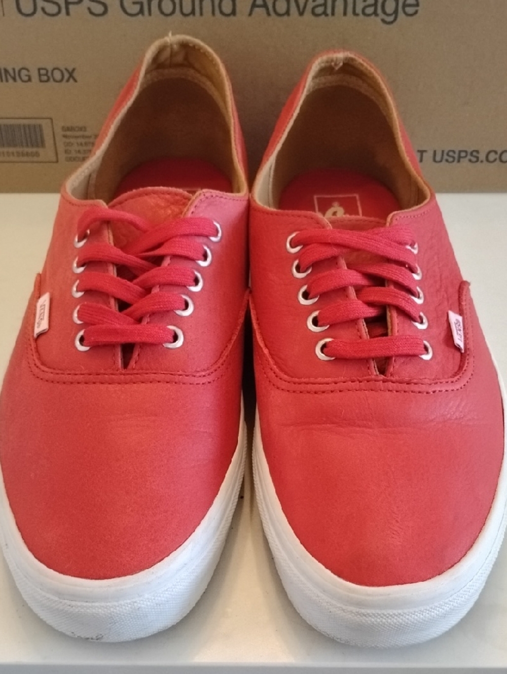 Vans Authentic Red Leather Sneakers Mens 11 Low Top VNDS